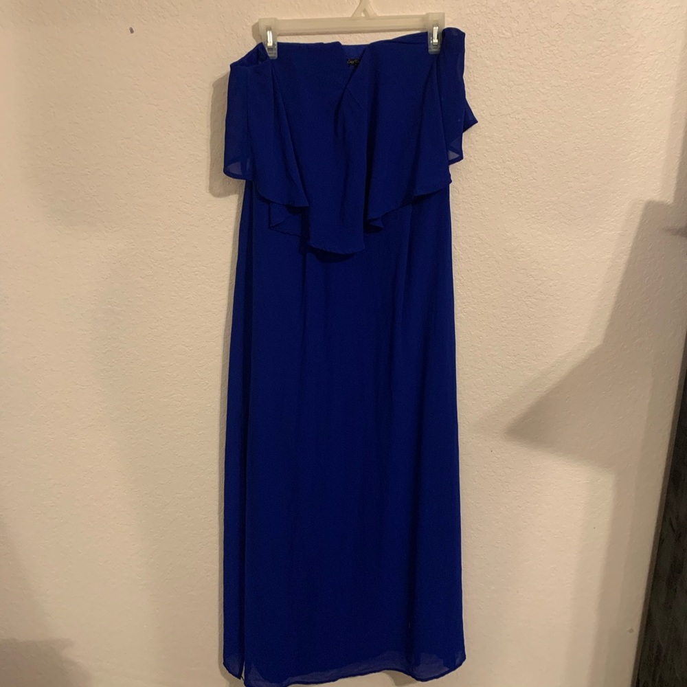 Perfect dress to attend a wedding in.